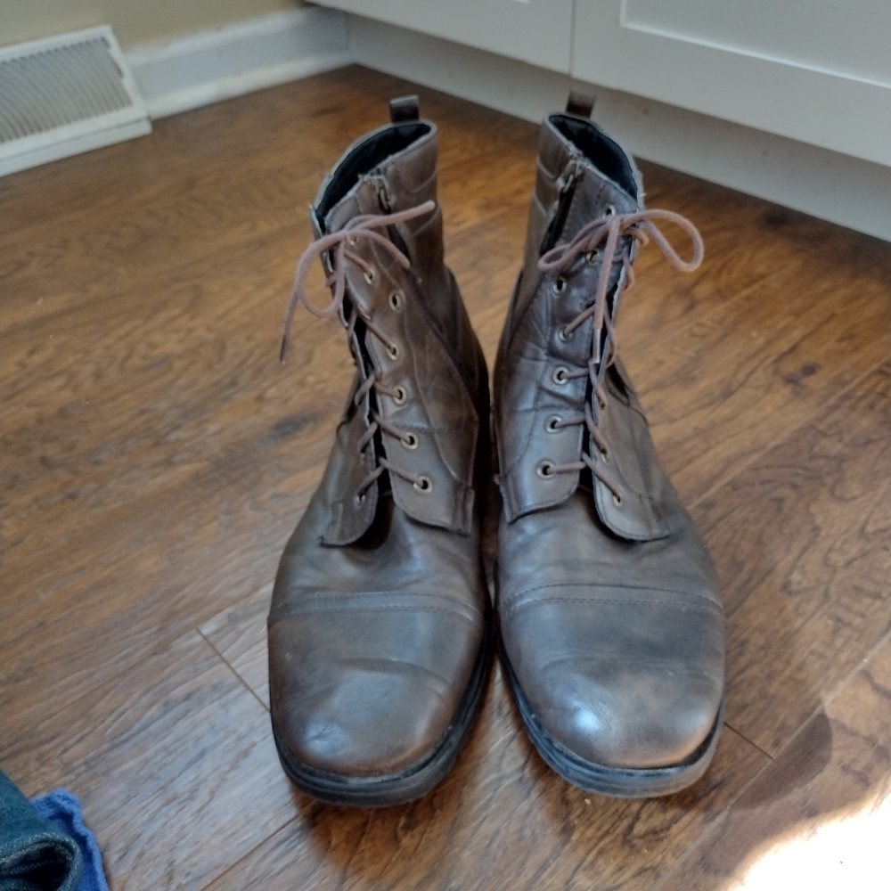 Men's brown dress boots